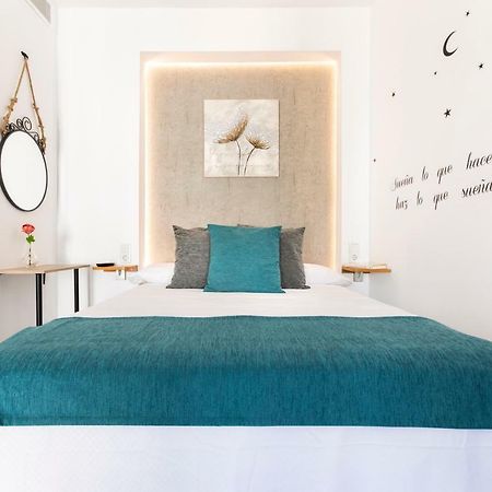 Romar Montesa 3 Apartment Malaga Bagian luar foto