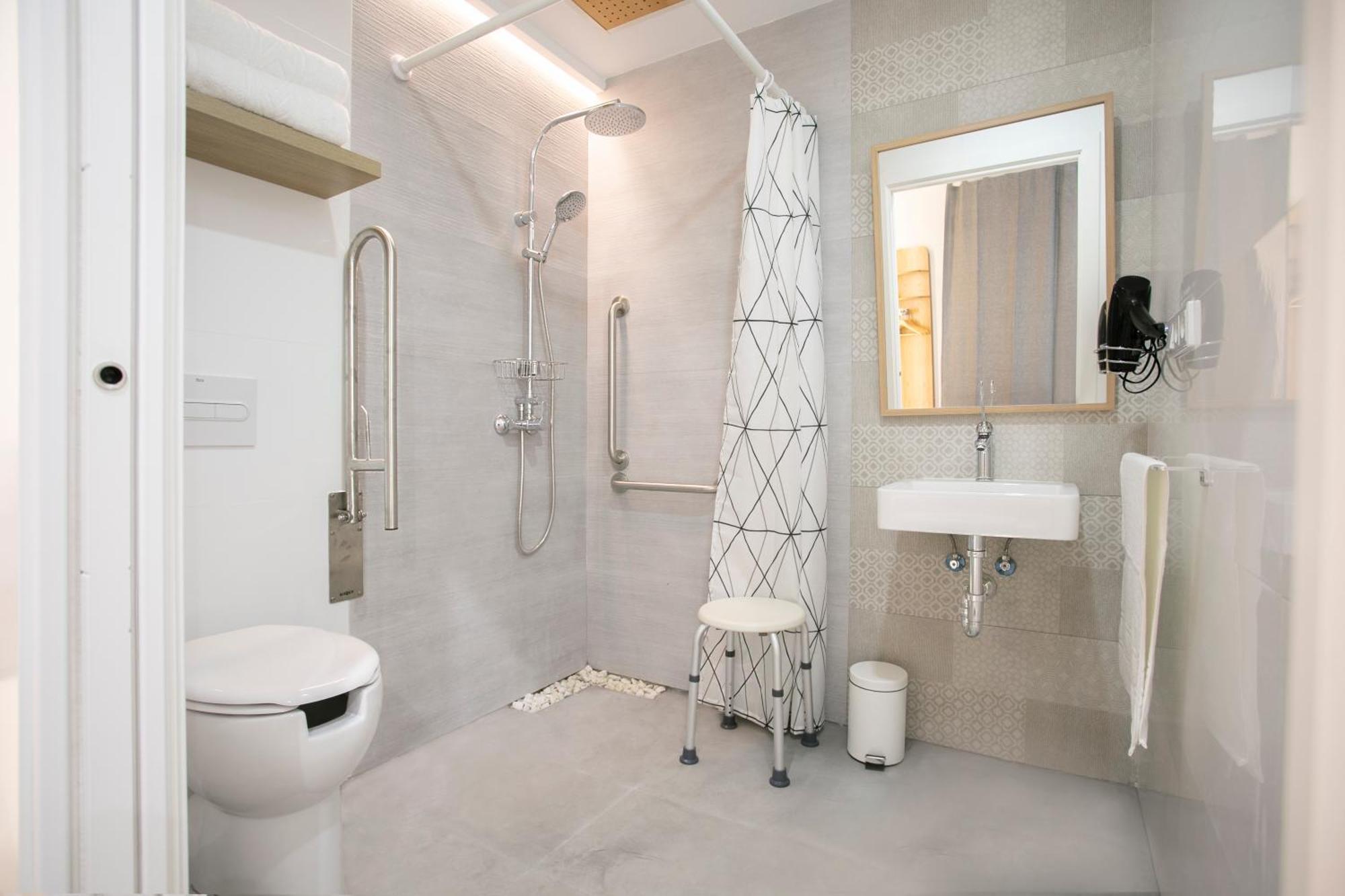 Romar Montesa 3 Apartment Malaga Bagian luar foto